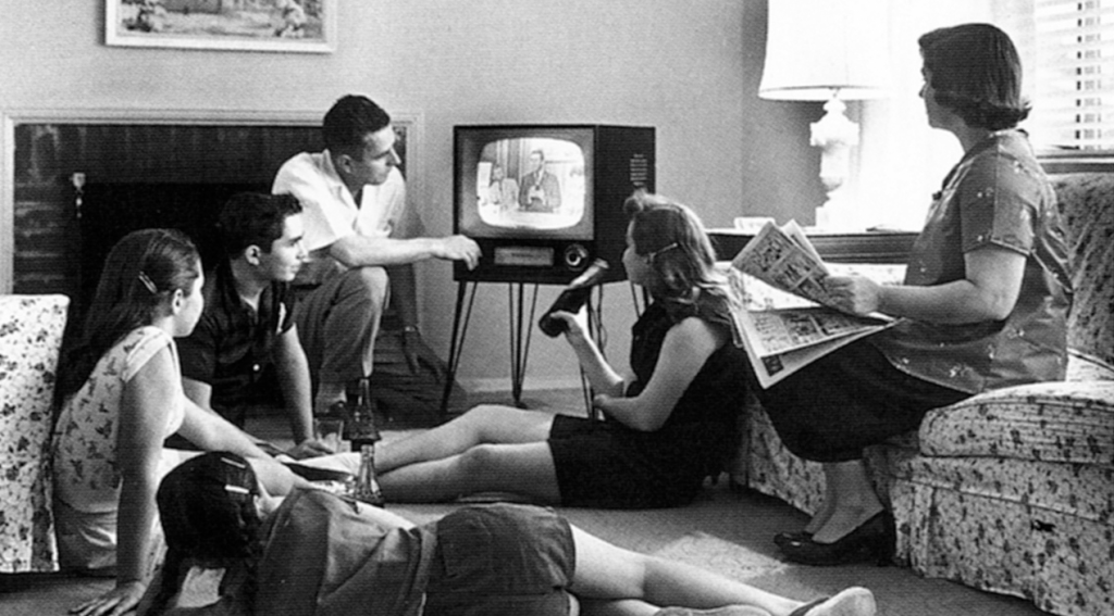 Family_watching_television_1958